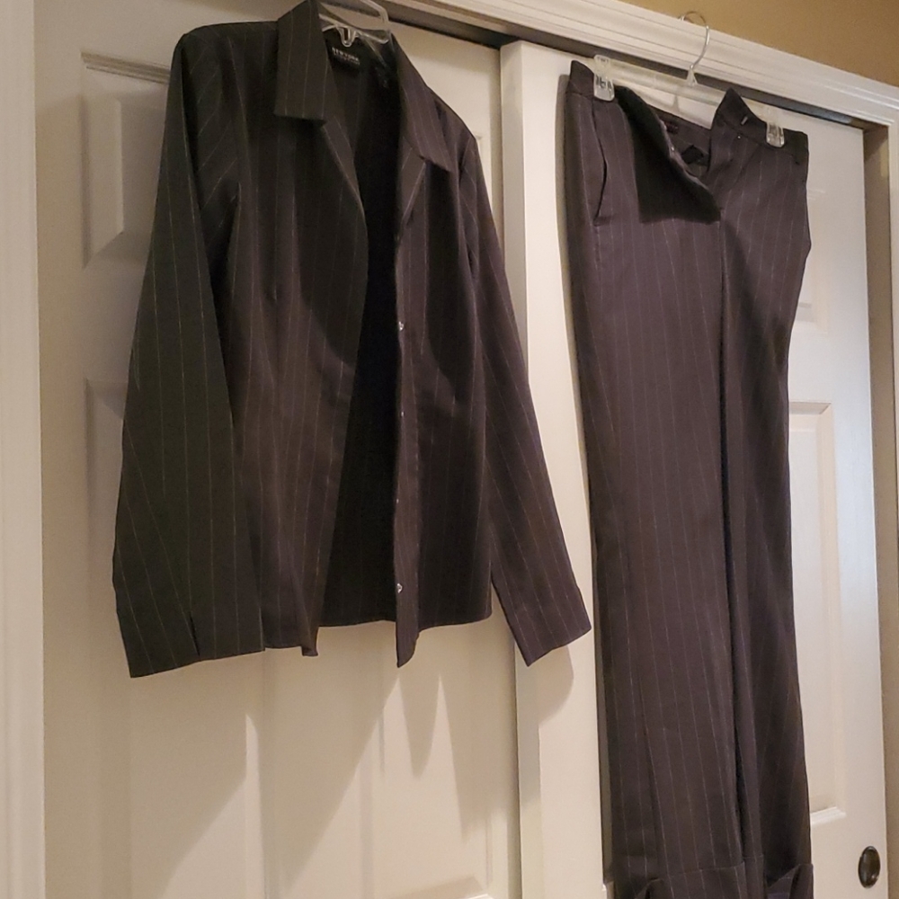 Pants Suit